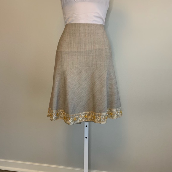 Beautiful BEADED Bebe Skirt - Picture 1 of 11